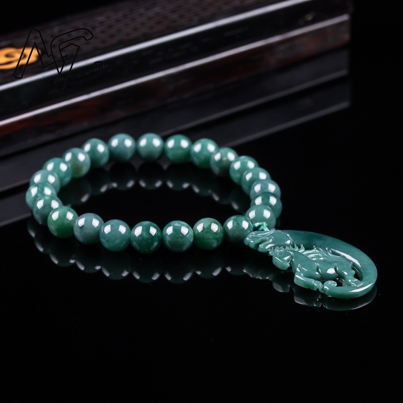 Bracciale in Giada Naturale Bl - Jewelry & Watches Ltd recensione e prezzo