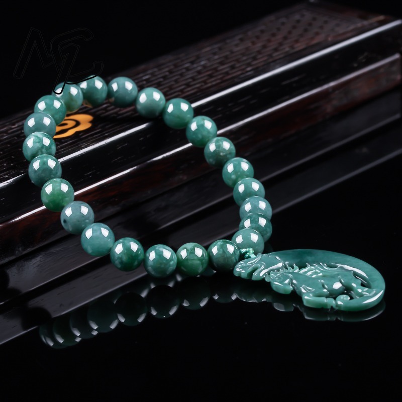 Bracciale in Giada Naturale Bl - Jewelry & Watches Ltd recensione e prezzo