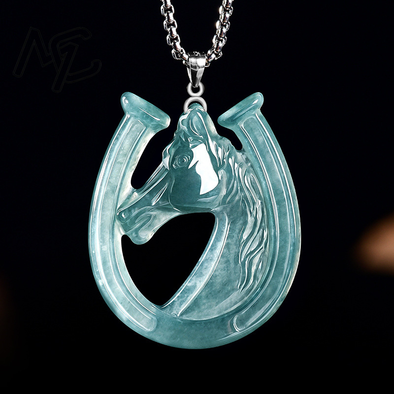 Collana con Pendente a Zoccolo - Jewelry & Watches Sp Z Oo Janów Lubelski recensione e prezzo