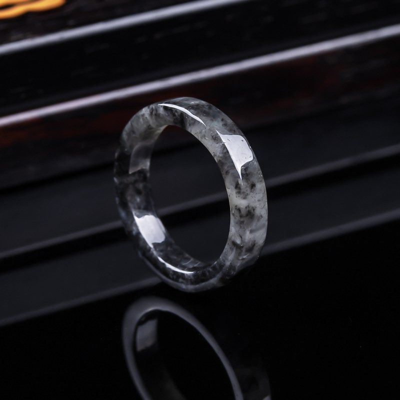 Anello in giadeite nera natura - Jewelry & Watches Ltd recensione e prezzo