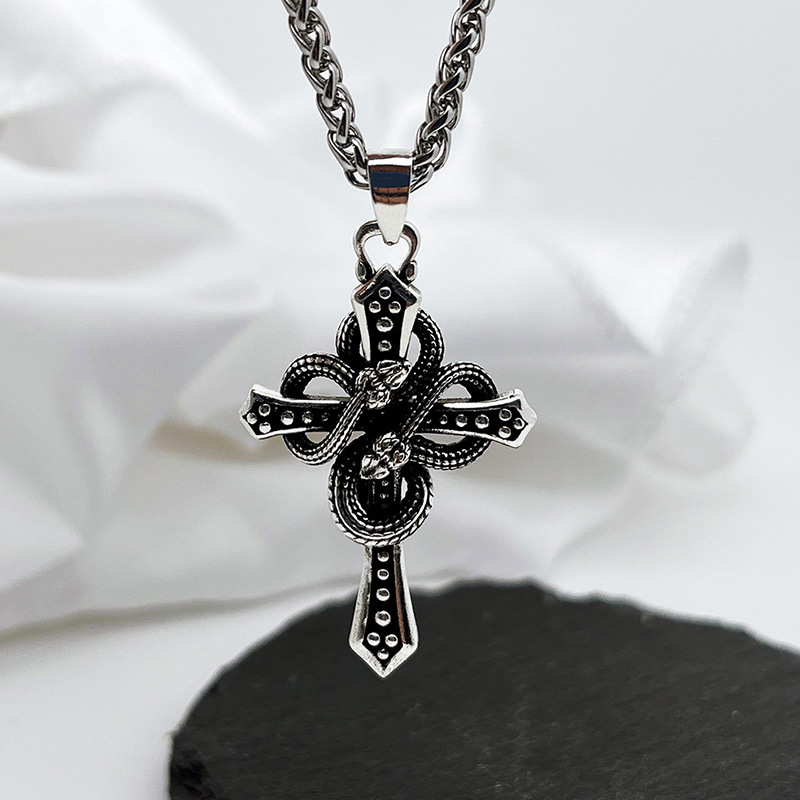 Collana con ciondolo vintage a - Hip Hop Chain Necklace recensione e prezzo
